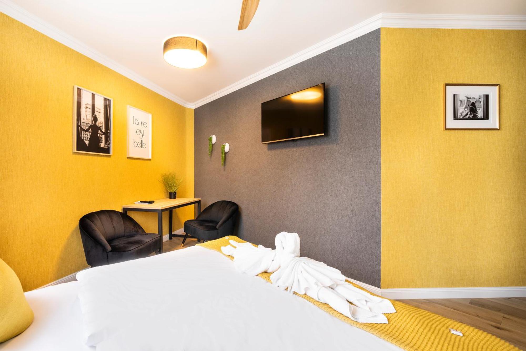 Cityhotel Bernburg Oda fotoğraf